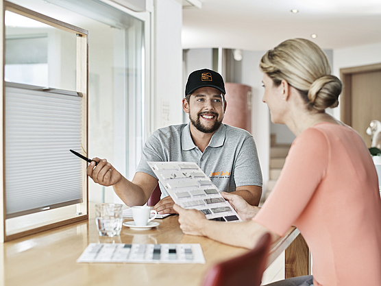 Beratungsgespräch mit einem EgoKiefer Fachpartner.