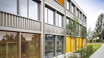 Aussenaufnahme Primarschule Bachtel 2, Oberglatt