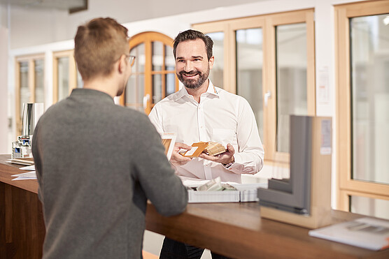 Ein Beratungsgespräch bei EgoKiefer.